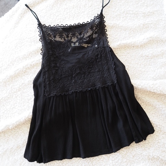 Kimchi Blue Lace Tank - Picture 5 of 7